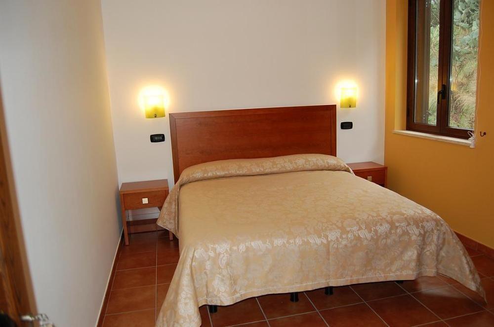 Agriturismo Parra Santa Lucia del Mela Exterior foto