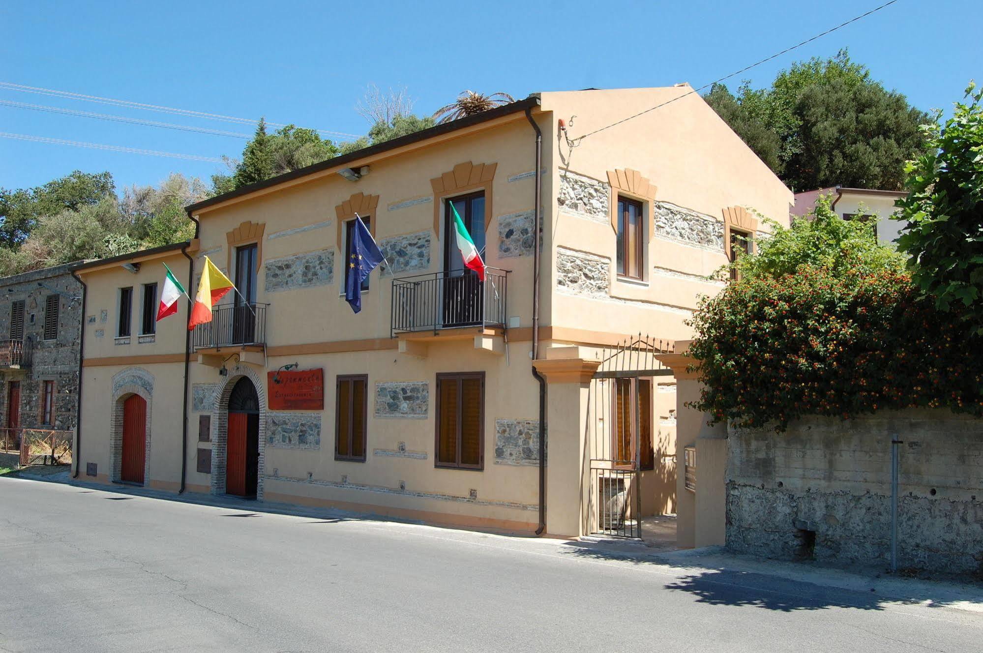 Agriturismo Parra Santa Lucia del Mela Exterior foto